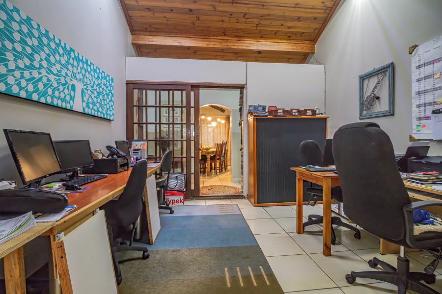 4 Bedroom Property for Sale in Bramhope Eastern Cape